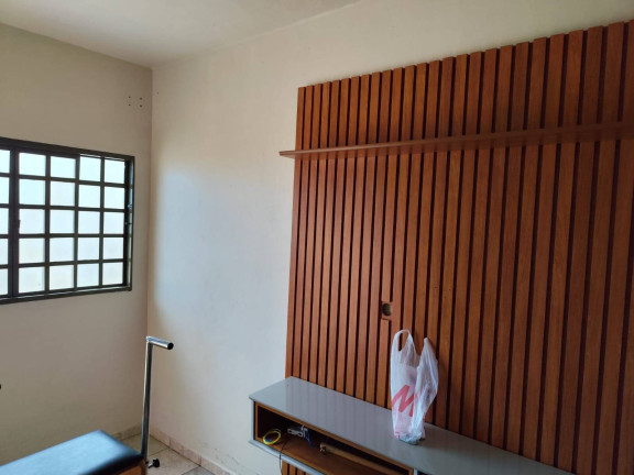 Imagem Casa com 2 Quartos à Venda, 220 m² em Jardim Novo Horizonte - Arapongas Imagem Casa com 2 Quartos à Venda, 220 m² em Jardim Novo Horizonte - Arapongas