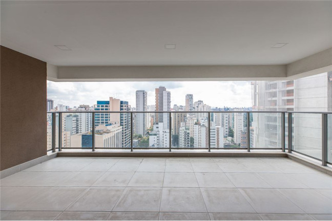 Imagem Imóvel com 3 Quartos à Venda,  em Indianópolis - São Paulo