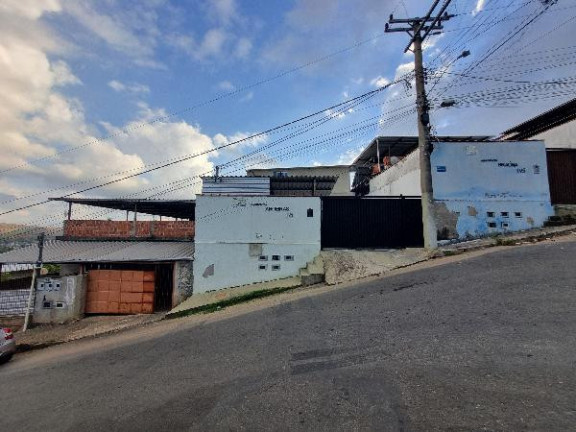 Casa com 2 Quartos à Venda, 395 m² em Jardim Natal - Juiz De Fora