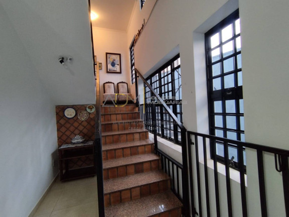 Imagem Sobrado com 4 Quartos à Venda, 420 m² em Centro - Botucatu Imagem Sobrado com 4 Quartos à Venda, 420 m² em Centro - Botucatu