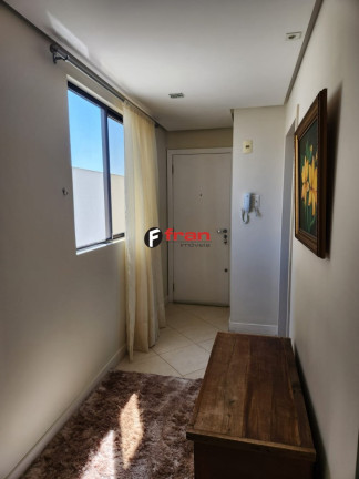 Apartamento com 3 Quartos à Venda, 140 m² em Estreito - Florianópolis