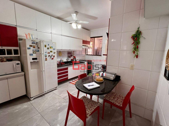 Imagem Apartamento com 3 Quartos à Venda, 130 m² em Vila Nova - Cabo Frio Imagem Apartamento com 3 Quartos à Venda, 130 m² em Vila Nova - Cabo Frio