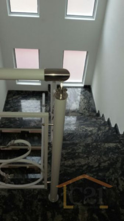 Imagem Sobrado com 3 Quartos à Venda, 250 m² em água Fria - São Paulo Imagem Sobrado com 3 Quartos à Venda, 250 m² em água Fria - São Paulo
