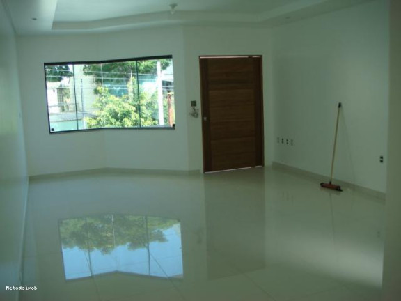 Imagem Casa com 3 Quartos à Venda, 275 m² em Parque Das Naçoes - Santo André Imagem Casa com 3 Quartos à Venda, 275 m² em Parque Das Naçoes - Santo André