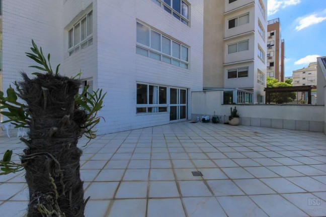 Imagem Apartamento com 2 Quartos à Venda, 246 m² em São João - Porto Alegre Imagem Apartamento com 2 Quartos à Venda, 246 m² em São João - Porto Alegre
