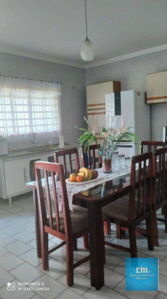 Imagem Casa com 3 Quartos à Venda, 280 m² em Centro - Boituva
