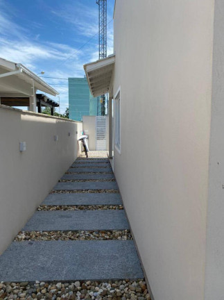 Imagem Casa com 2 Quartos à Venda, em Tijucas Imagem Casa com 2 Quartos à Venda, em Tijucas