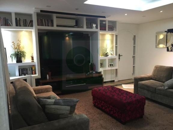 Casa com 4 Quartos à Venda, 326 m² em Vila Dalva - São Paulo
