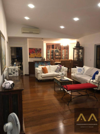 Imagem Casa com 6 Quartos à Venda, 450 m² em Santana De Parnaíba