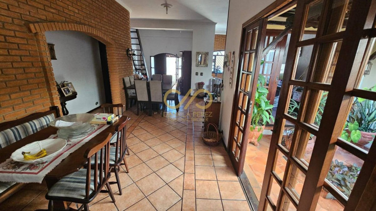 Imagem Casa com 3 Quartos à Venda, 166 m² em Canto Do Forte - Praia Grande Imagem Casa com 3 Quartos à Venda, 166 m² em Canto Do Forte - Praia Grande