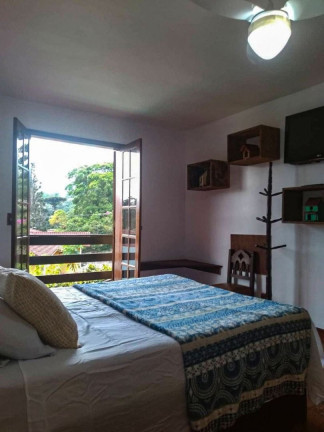 Imagem Casa com 4 Quartos à Venda, 590 m² em Granja Guarani - Teresópolis Imagem Casa com 4 Quartos à Venda, 590 m² em Granja Guarani - Teresópolis