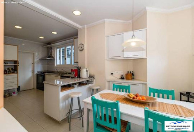 Imagem Casa com 4 Quartos à Venda, 531 m² em Brooklin - São Paulo Imagem Casa com 4 Quartos à Venda, 531 m² em Brooklin - São Paulo