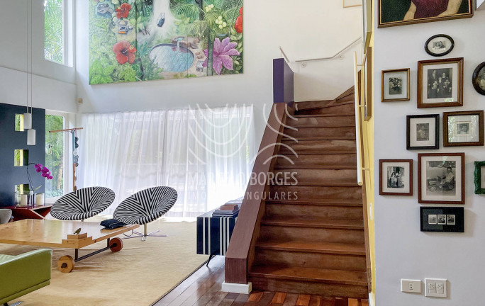 Imagem Casa com 4 Quartos à Venda, 326 m² em Alto De Pinheiros - São Paulo