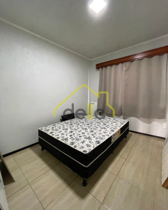 Imagem Casa com 3 Quartos à Venda, 230 m² em Bucarein - Joinville