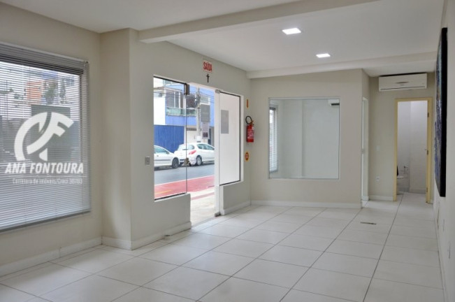 Imagem Sala Comercial à Venda, 92 m² em Centro - Balneário Camboriú