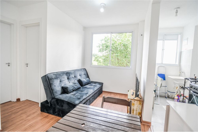 Imagem Apartamento com 2 Quartos à Venda, 42 m² em Sarandi - Porto Alegre