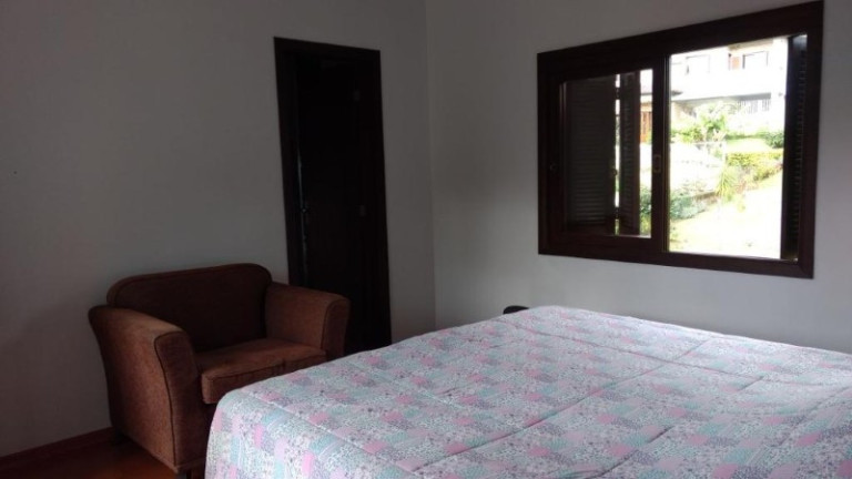 Imagem Casa com 3 Quartos à Venda, 660 m² em Centro - Viamão