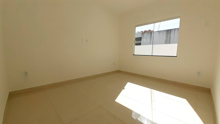 Imagem Casa de Condomínio com 3 Quartos à Venda, 149 m² em Fluminense - São Pedro Da Aldeia Imagem Casa de Condomínio com 3 Quartos à Venda, 149 m² em Fluminense - São Pedro Da Aldeia