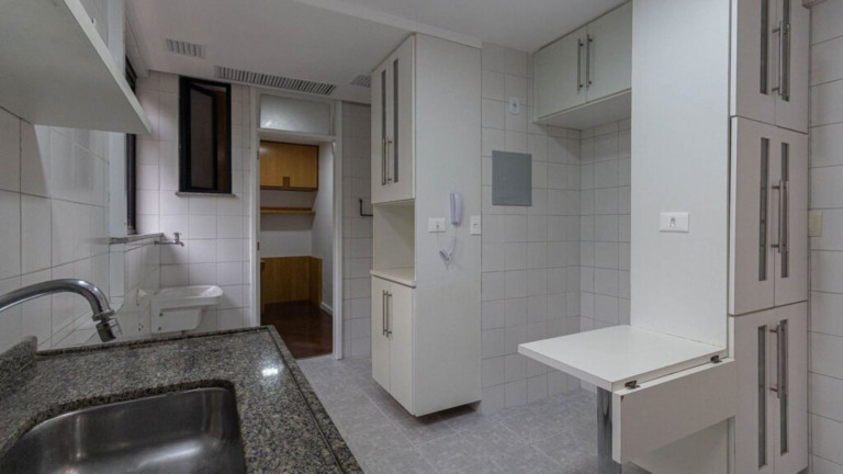 Imagem Imóvel com 2 Quartos à Venda, 99 m² em Lagoa - Rio De Janeiro Imagem Imóvel com 2 Quartos à Venda, 99 m² em Lagoa - Rio De Janeiro