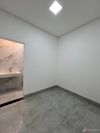 Imagem Casa com 3 Quartos à Venda, 210 m² em Afonso Queiroz - Patos De Minas Imagem Casa com 3 Quartos à Venda, 210 m² em Afonso Queiroz - Patos De Minas