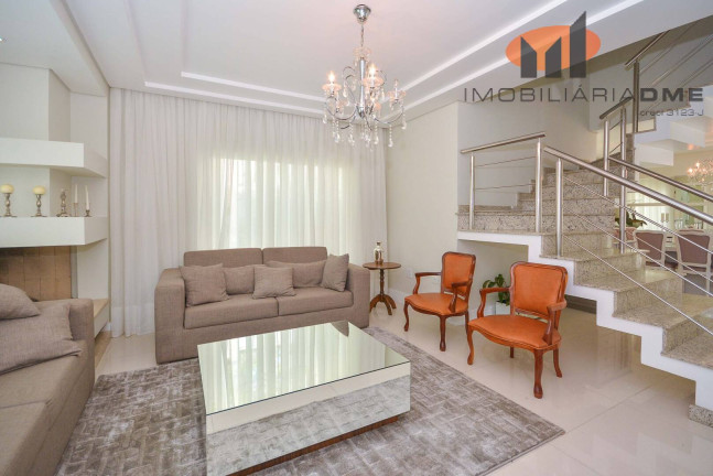 Imagem Casa de Condomínio com 4 Quartos à Venda, 370 m² em Pineville - Pinhais
