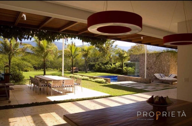 Imagem Casa de Condomínio com 5 Quartos à Venda, 700 m² em Centro - Mangaratiba