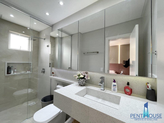Imagem Apartamento com 4 Quartos à Venda, 190 m² em Pioneiros - Balneário Camboriú Imagem Apartamento com 4 Quartos à Venda, 190 m² em Pioneiros - Balneário Camboriú