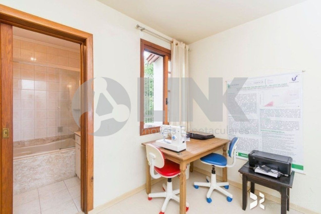 Imagem Imóvel com 3 Quartos à Venda, 217 m² em Boa Vista - Porto Alegre