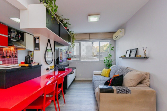 Apartamento com 2 Quartos à Venda, 58 m² em Passo Da Areia - Porto Alegre