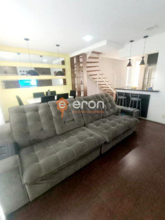 Imagem Casa com 3 Quartos à Venda, 120 m²