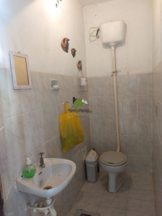 Imagem Casa com 3 Quartos à Venda, 198 m²