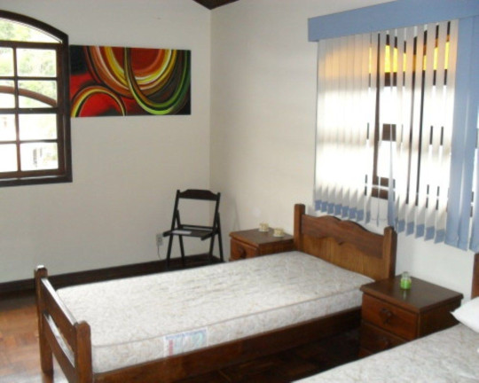 Imagem Casa com 9 Quartos à Venda, 100 m² em Agriões - Teresópolis Imagem Casa com 9 Quartos à Venda, 100 m² em Agriões - Teresópolis