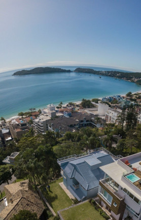Imagem Casa com 3 Quartos à Venda, 337 m² em Centro - Bombinhas