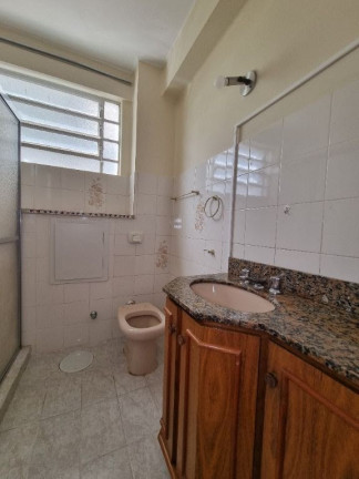 Imagem Apartamento com 2 Quartos à Venda, 130 m² em Moinhos De Vento - Porto Alegre