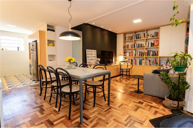 Imagem Imóvel com 2 Quartos à Venda, 69 m² em Humaitá - Porto Alegre Imagem Imóvel com 2 Quartos à Venda, 69 m² em Humaitá - Porto Alegre