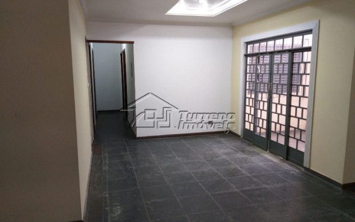 Imagem Casa com 3 Quartos à Venda, 160 m² em Jardim Emília - Jacareí Imagem Casa com 3 Quartos à Venda, 160 m² em Jardim Emília - Jacareí
