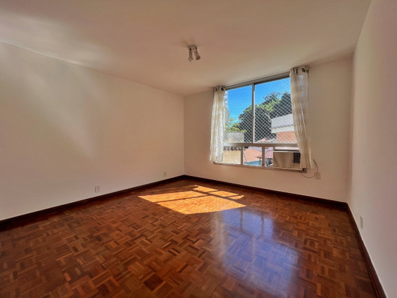 Imagem Apartamento com 3 Quartos à Venda, 122 m² em Ingá - Niterói