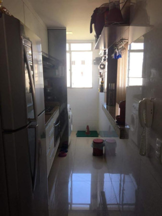 Imagem Apartamento com 2 Quartos à Venda,  em Campo Grande - Rio De Janeiro