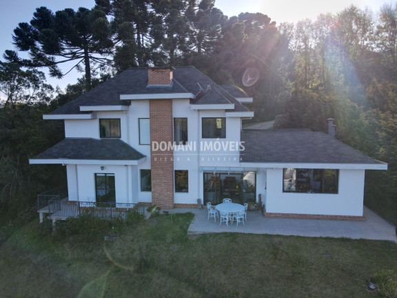 Imagem Casa com 4 Quartos à Venda, 197 m² em Região Do Alto Da Boa Vista - Campos Do Jordão Imagem Casa com 4 Quartos à Venda, 197 m² em Região Do Alto Da Boa Vista - Campos Do Jordão