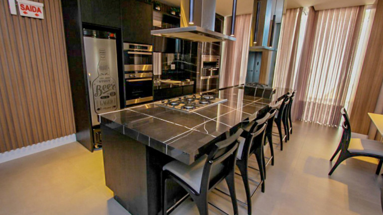 Imagem Apartamento com 3 Quartos à Venda, 18.000 m² em Cabeçudas - Itajaí Imagem Apartamento com 3 Quartos à Venda, 18.000 m² em Cabeçudas - Itajaí