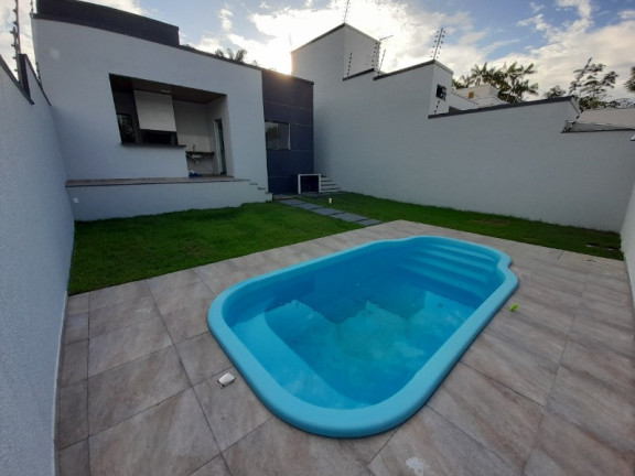 Imagem Casa com 3 Quartos à Venda, 125 m² em Tarumã - Manaus Imagem Casa com 3 Quartos à Venda, 125 m² em Tarumã - Manaus
