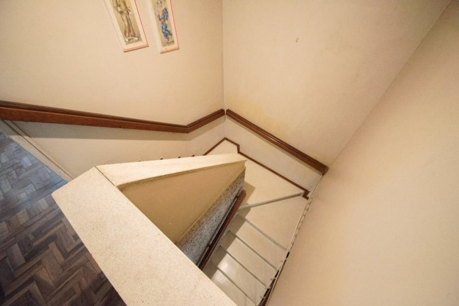 Imagem Casa com 3 Quartos à Venda, 156 m² em Petrópolis - Porto Alegre Imagem Casa com 3 Quartos à Venda, 156 m² em Petrópolis - Porto Alegre