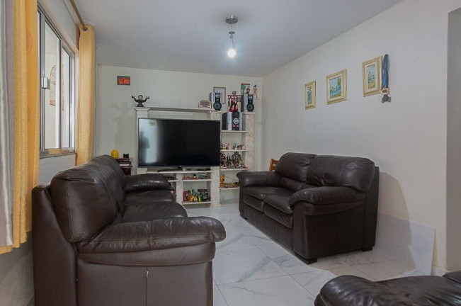 Casa com 7 Quartos à Venda, 260 m² em Jardim Brasília - São Paulo