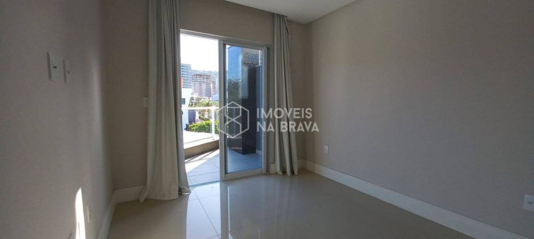 Imagem Apartamento com 3 Quartos à Venda, 200 m² em Praia Brava - Itajaí Imagem Apartamento com 3 Quartos à Venda, 200 m² em Praia Brava - Itajaí
