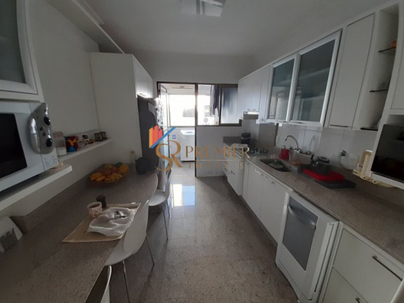 Imagem Apartamento com 3 Quartos à Venda, 96 m² em Centro - Florianópolis Imagem Apartamento com 3 Quartos à Venda, 96 m² em Centro - Florianópolis