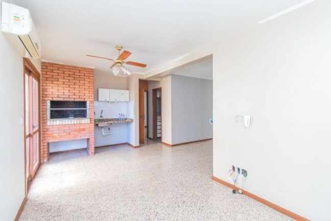 Imagem Apartamento com 4 Quartos à Venda, 243 m² em Santana - Porto Alegre Imagem Apartamento com 4 Quartos à Venda, 243 m² em Santana - Porto Alegre