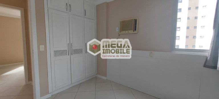 Imagem Apartamento com 3 Quartos à Venda, 80 m² em Centro - Florianópolis Imagem Apartamento com 3 Quartos à Venda, 80 m² em Centro - Florianópolis