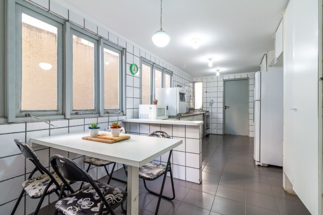 Imagem Casa com 4 Quartos à Venda, em Jardim Leonor - São Paulo Imagem Casa com 4 Quartos à Venda, em Jardim Leonor - São Paulo