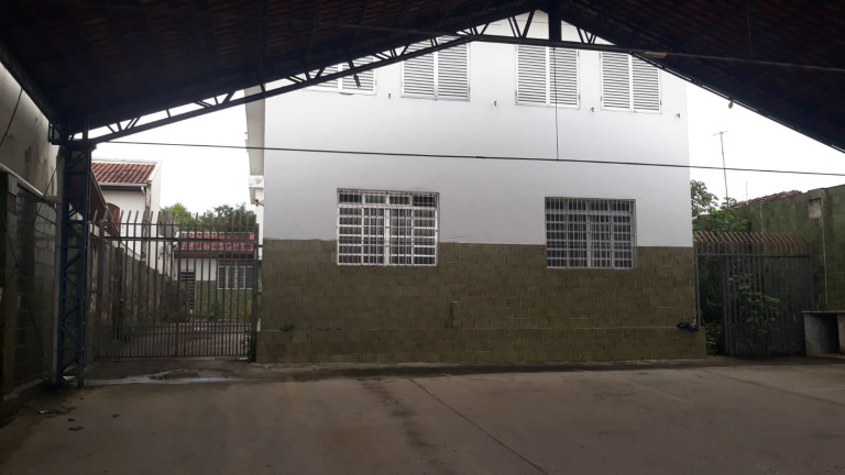 Imagem Casa com 8 Quartos à Venda, 1.541 m² em Centro - Taubaté Imagem Casa com 8 Quartos à Venda, 1.541 m² em Centro - Taubaté