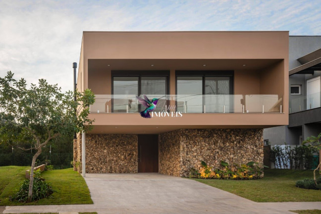 Imagem Casa de Condomínio com 4 Quartos à Venda, 330 m² em Vila Nova - Porto Alegre Imagem Casa de Condomínio com 4 Quartos à Venda, 330 m² em Vila Nova - Porto Alegre